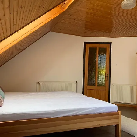 Bolla Nyaralohaz Дом отдыха