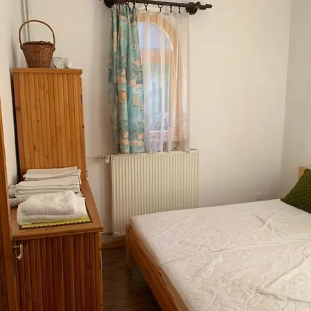 Bolla Nyaralohaz Дом отдыха