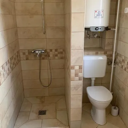 Bolla Nyaralohaz Дом отдыха Hegyhatszentjakab