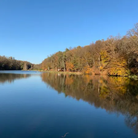 Bolla Nyaralohaz Дом отдыха Hegyhatszentjakab