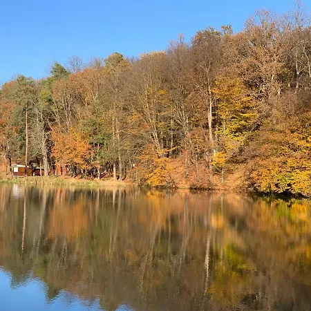 Bolla Nyaralohaz Дом отдыха *