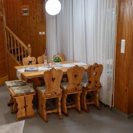 Vakantiehuis Bolla Nyaralohaz