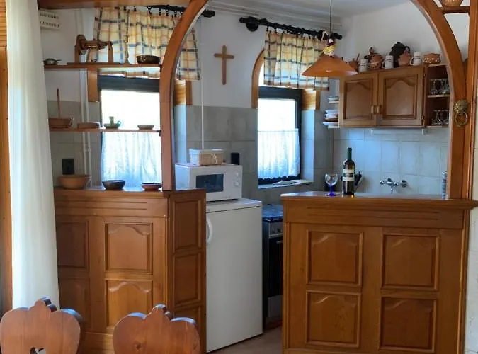 Bolla Nyaralohaz Case de vacanță *